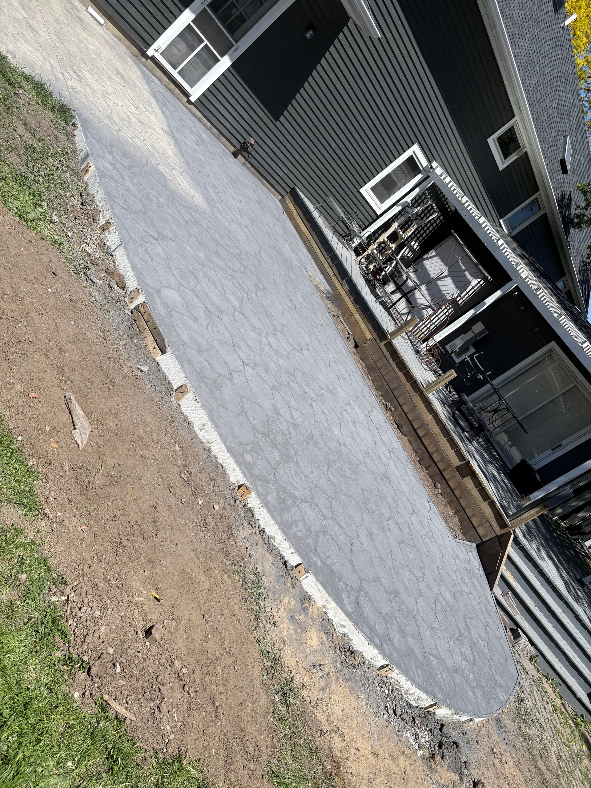 Stamped Patios and Grain Bin Pads Built to Last